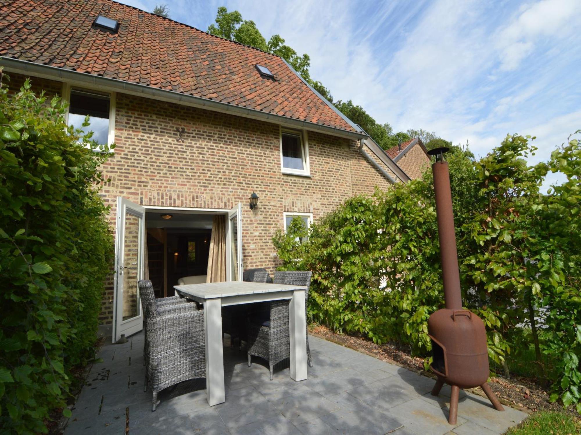 Stunning Holiday Home Near Forest In Slenaken Esterno foto
