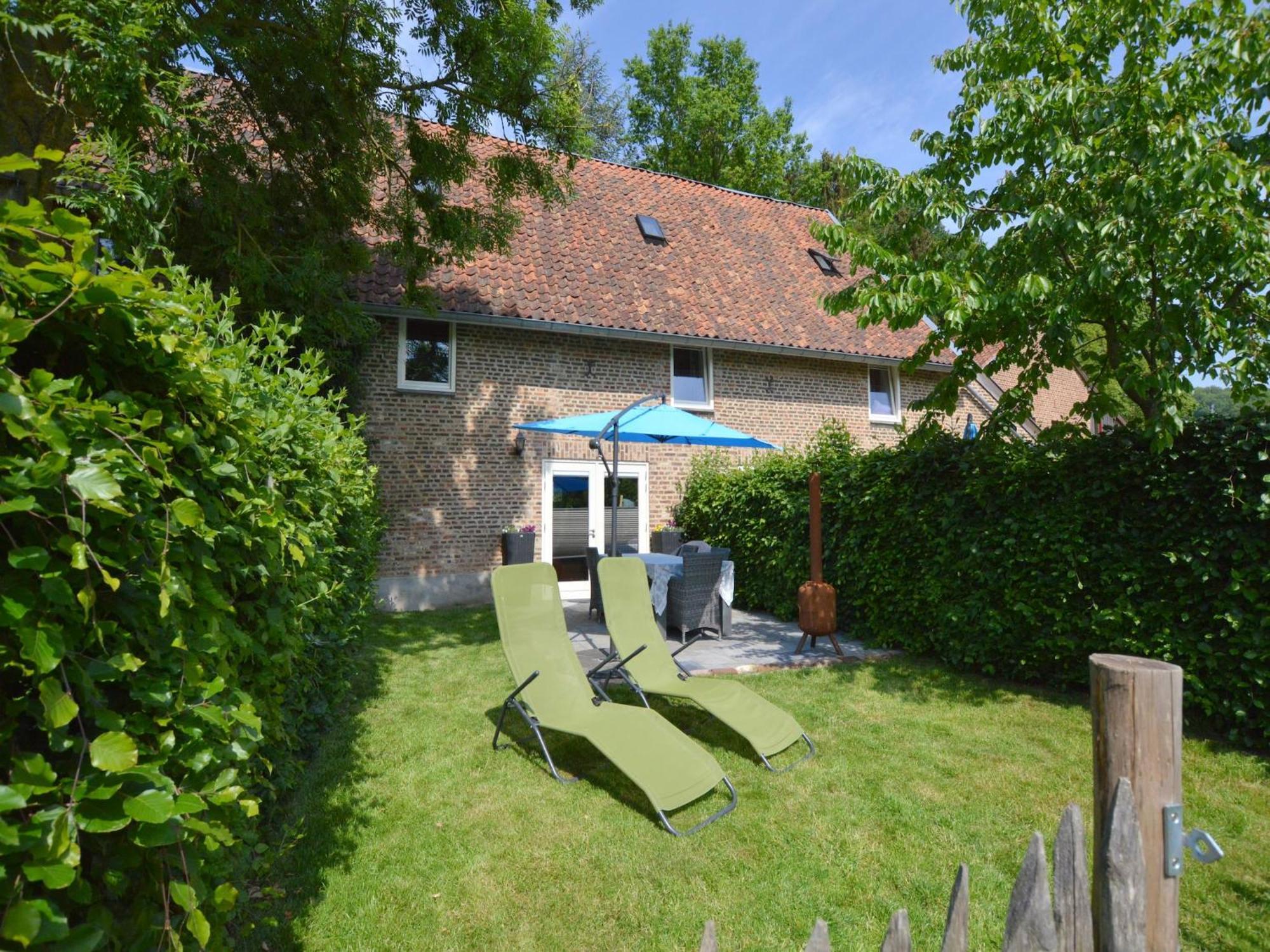 Stunning Holiday Home Near Forest In Slenaken Esterno foto